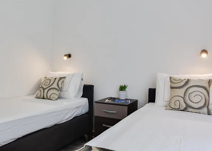 Apartmani Kastelina