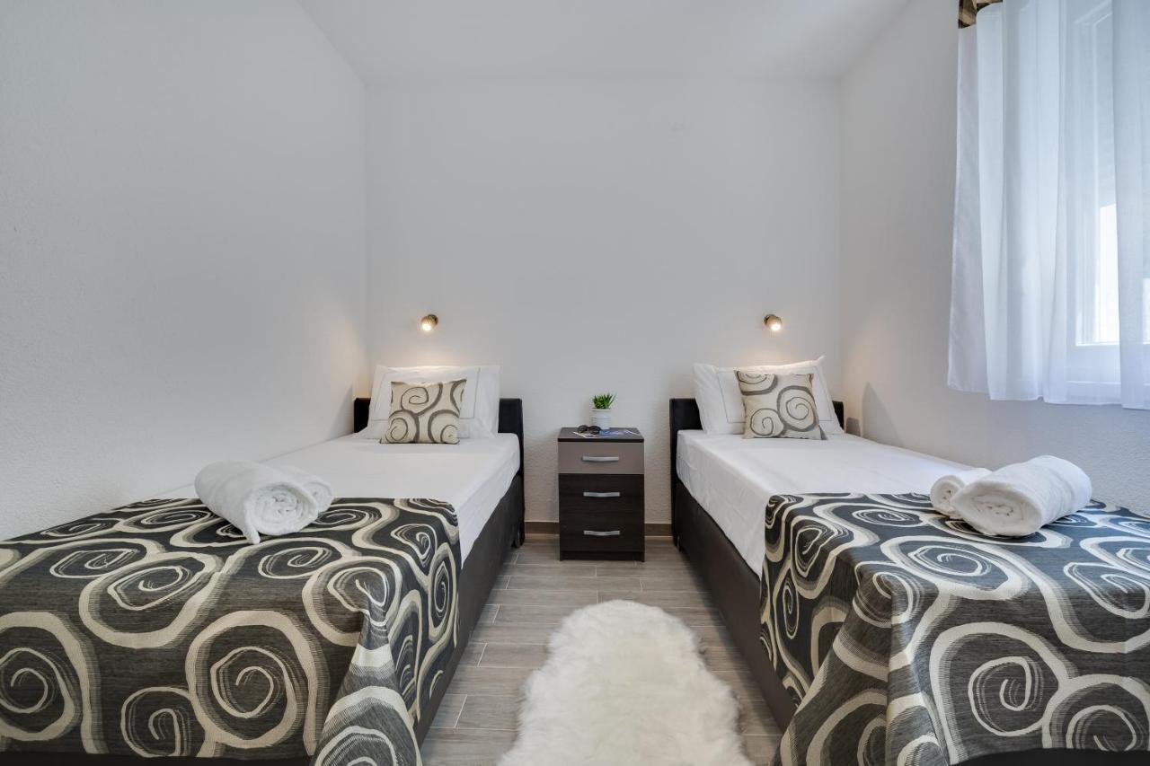 Kastelina Appartement *