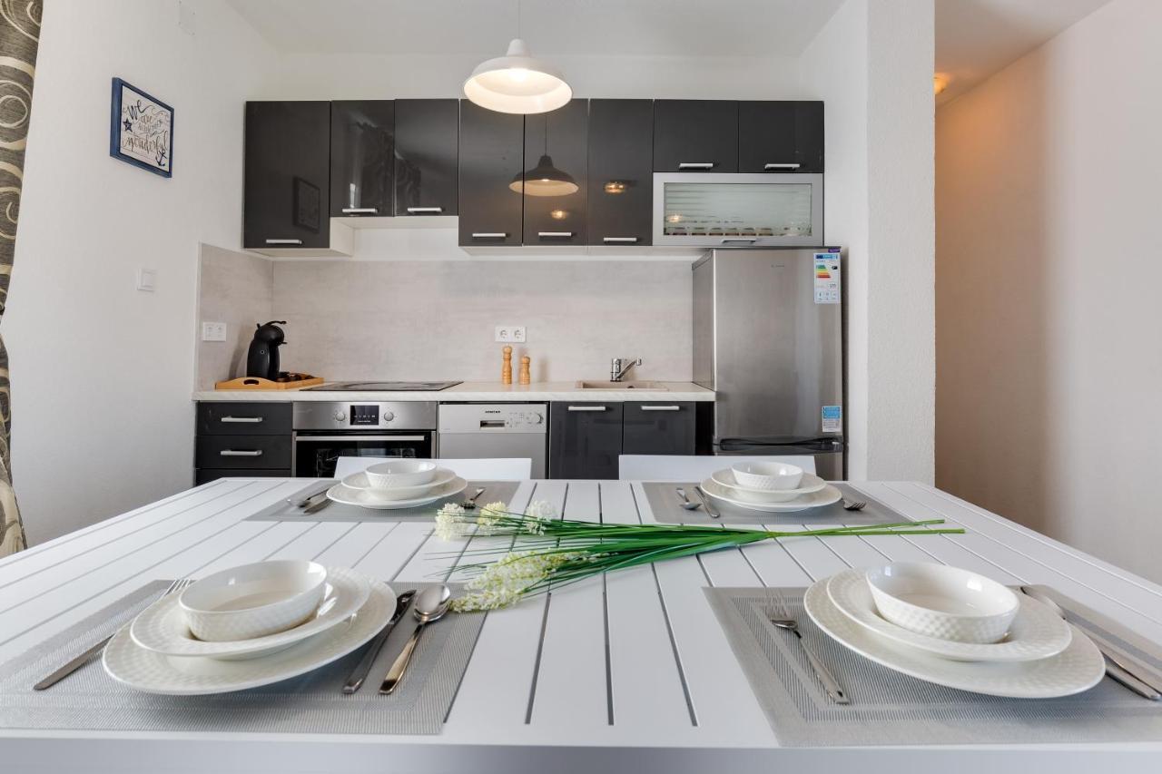 Kastelina Appartement *